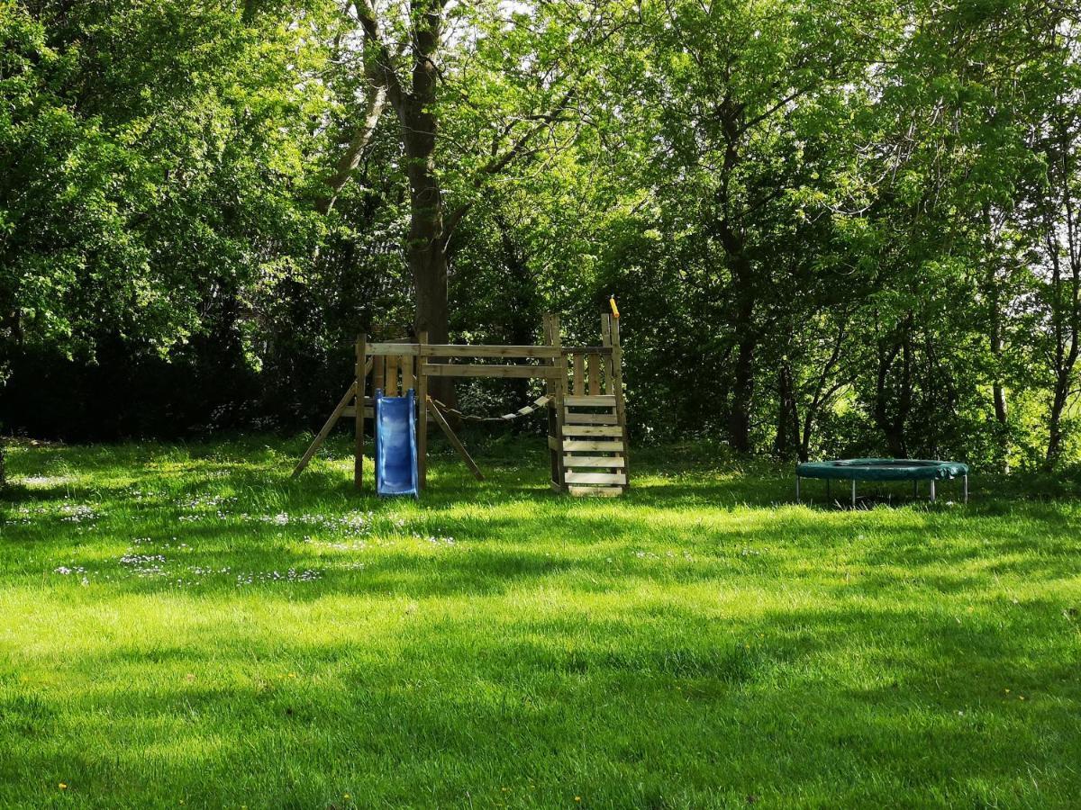 Landhaus Kaisershof - Ferienwohnungen Auf Dem Land ชิลลิคช์ ภายนอก รูปภาพ